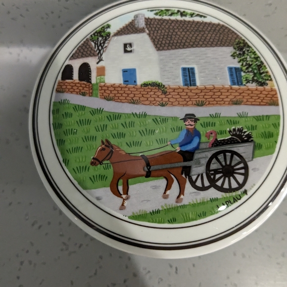 Design Naif Candy Box &  Lid - Picture 4 of 4